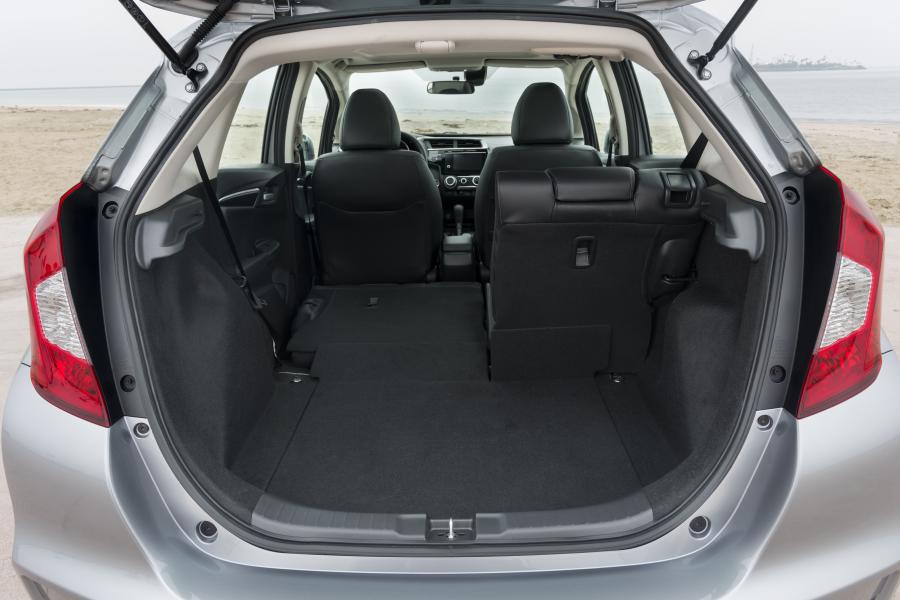 Багажник Honda Fit 2017 года  (NA) (фото 48 из 50)